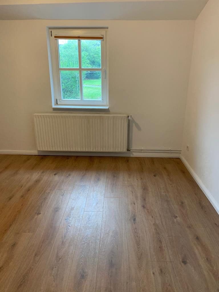 Pronájem domu 120 m², pozemek 1.200 m², Thedinghausen, Dolní Sasko Pronájem domu 120 m², pozemek 1.200 m², Thedinghausen, Dolní Sasko