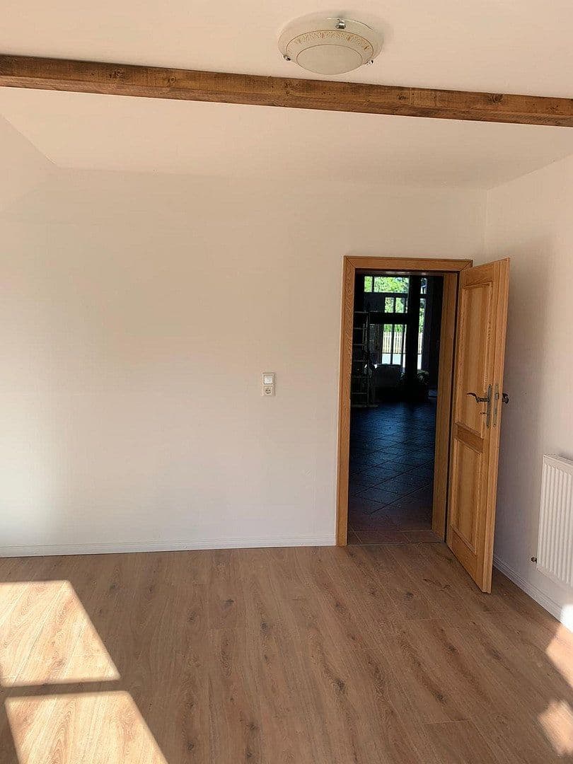 Pronájem domu 120 m², pozemek 1.200 m², Thedinghausen, Dolní Sasko Pronájem domu 120 m², pozemek 1.200 m², Thedinghausen, Dolní Sasko