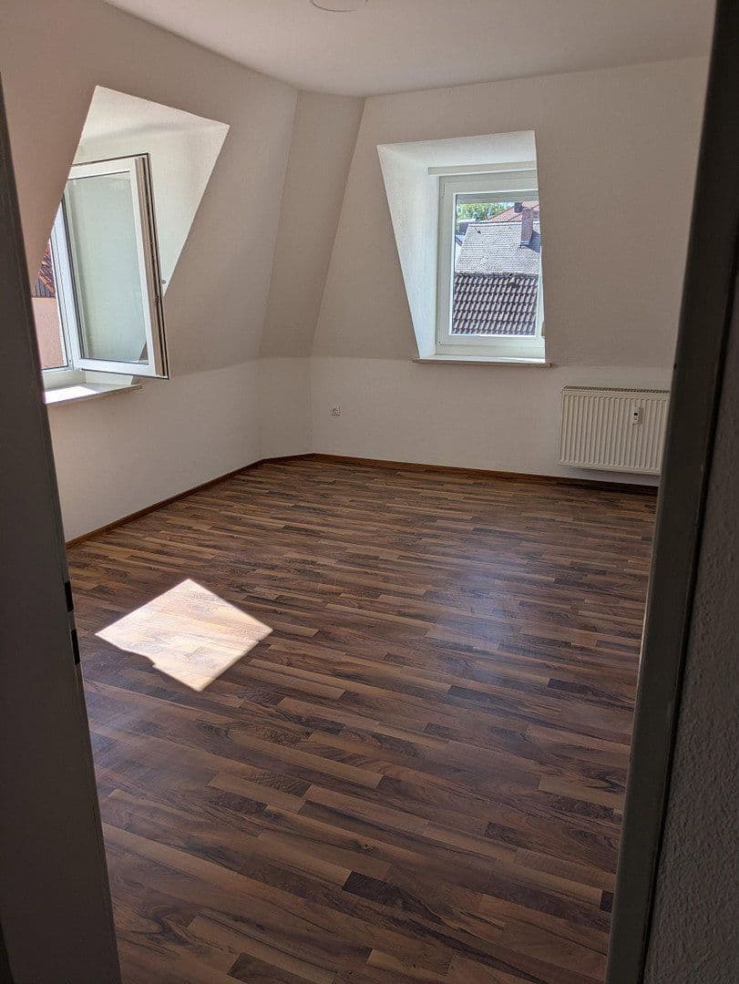 Pronájem bytu 3+1 55 m², Schützenstr. 23, Augsburg, Bavorsko Pronájem bytu 3+1 55 m², Schützenstr. 23, Augsburg, Bavorsko
