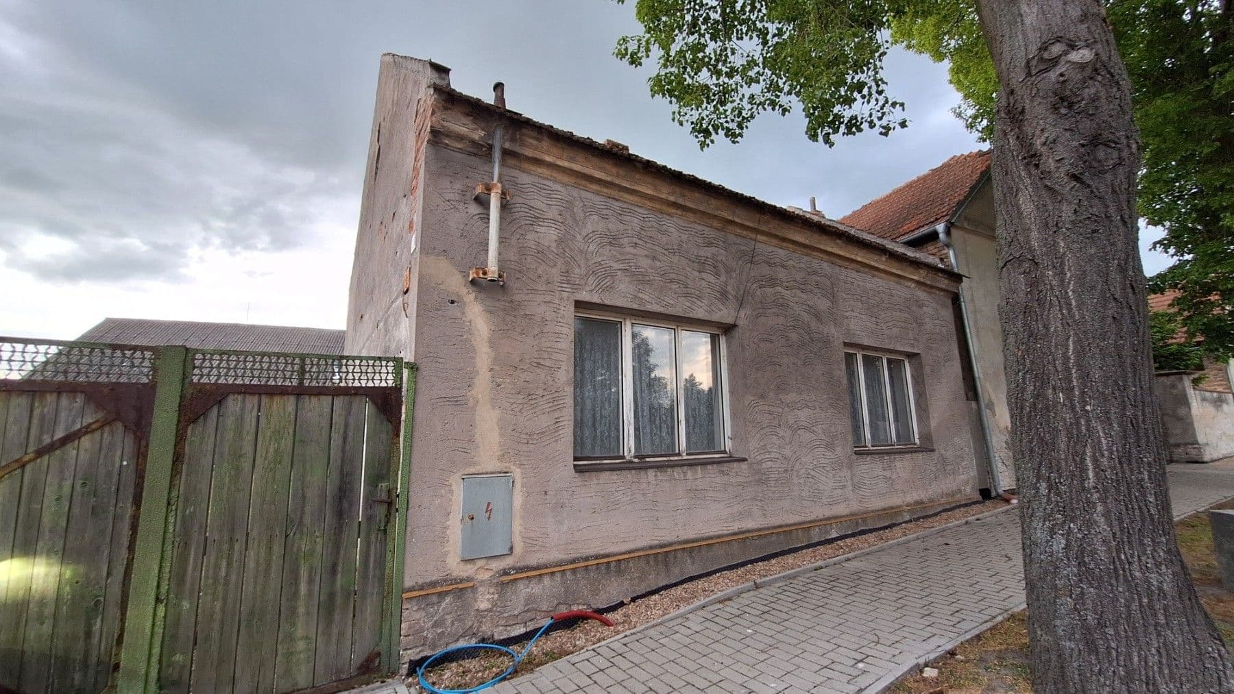 Pronájem domu 60 m², pozemek 300 m², Kouty, Středočeský kraj Pronájem domu 60 m², pozemek 300 m², Kouty, Středočeský kraj