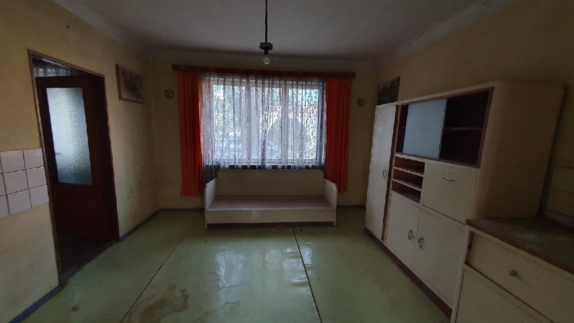 Pronájem domu 60 m², pozemek 300 m², Kouty, Středočeský kraj Pronájem domu 60 m², pozemek 300 m², Kouty, Středočeský kraj