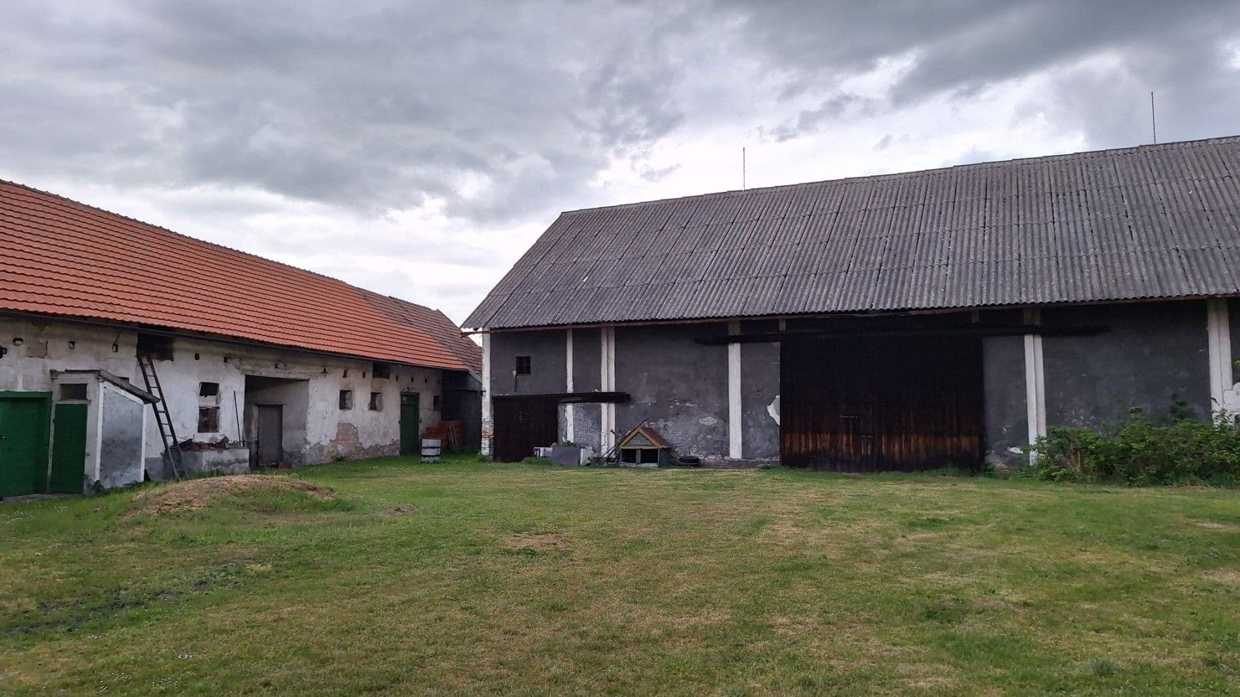 Pronájem domu 60 m², pozemek 300 m², Kouty, Středočeský kraj Pronájem domu 60 m², pozemek 300 m², Kouty, Středočeský kraj