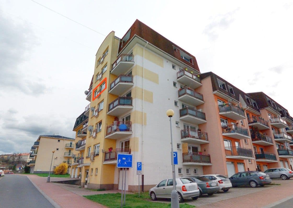Prodej bytu 1+1 37 m², Vojtěcha Lanny, Kladno, Středočeský kraj Prodej bytu 1+1 37 m², Vojtěcha Lanny, Kladno, Středočeský kraj