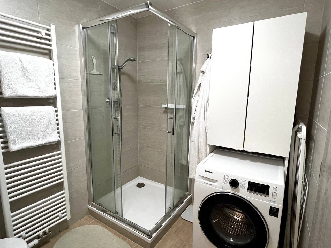 Pronájem bytu 1+kk 34 m², Strnadových, Praha, Praha Pronájem bytu 1+kk 34 m², Strnadových, Praha, Praha