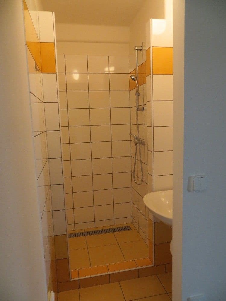 Pronájem bytu 3+1 87 m², Gagarinova, Police nad Metují, Královéhradecký kraj Pronájem bytu 3+1 87 m², Gagarinova, Police nad Metují, Královéhradecký kraj