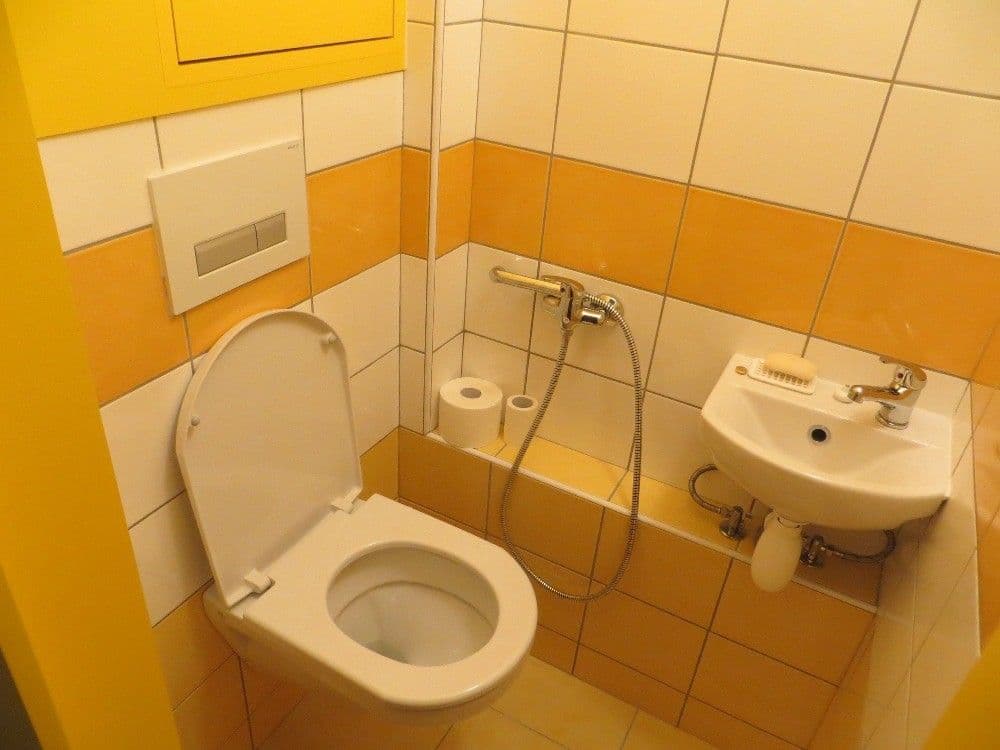 Pronájem bytu 3+1 87 m², Gagarinova, Police nad Metují, Královéhradecký kraj Pronájem bytu 3+1 87 m², Gagarinova, Police nad Metují, Královéhradecký kraj