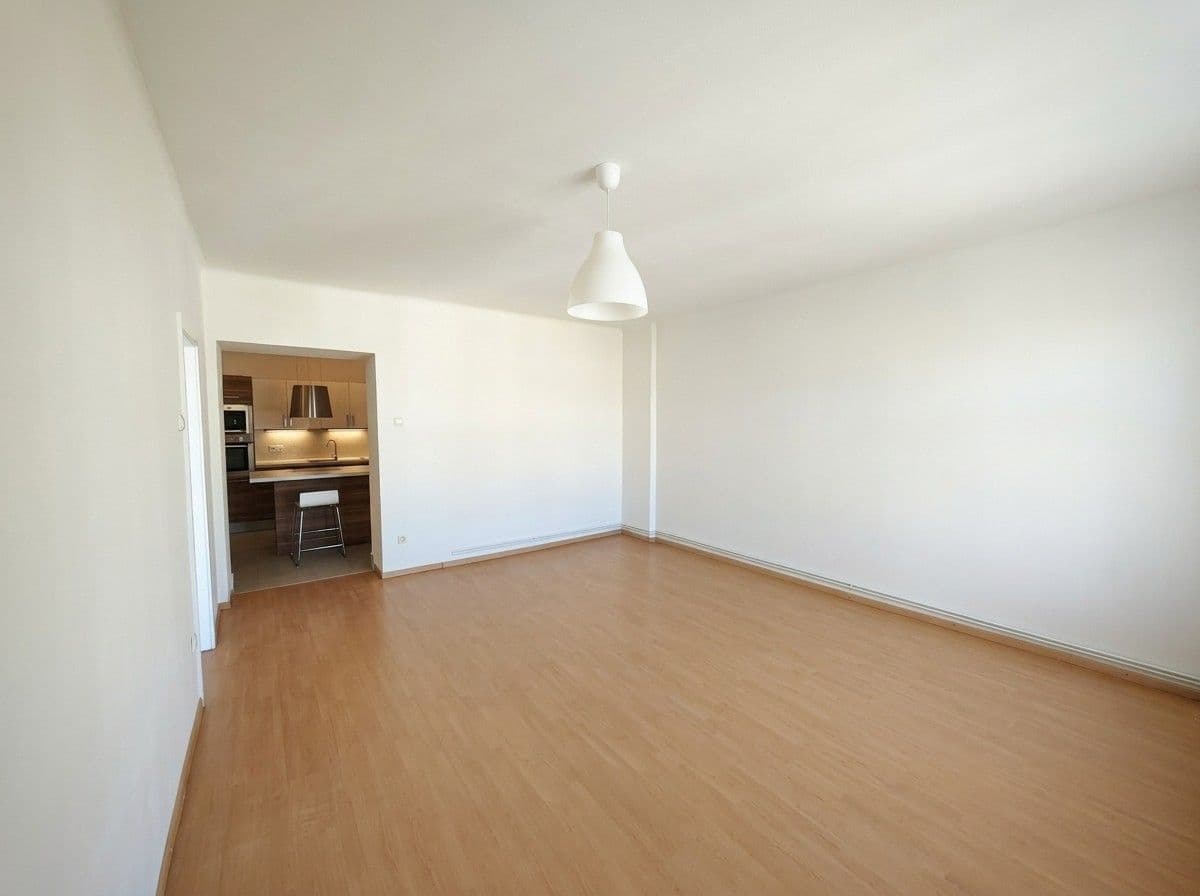 Prodej bytu 2+kk 50 m², Velehradská, Praha, Praha Prodej bytu 2+kk 50 m², Velehradská, Praha, Praha
