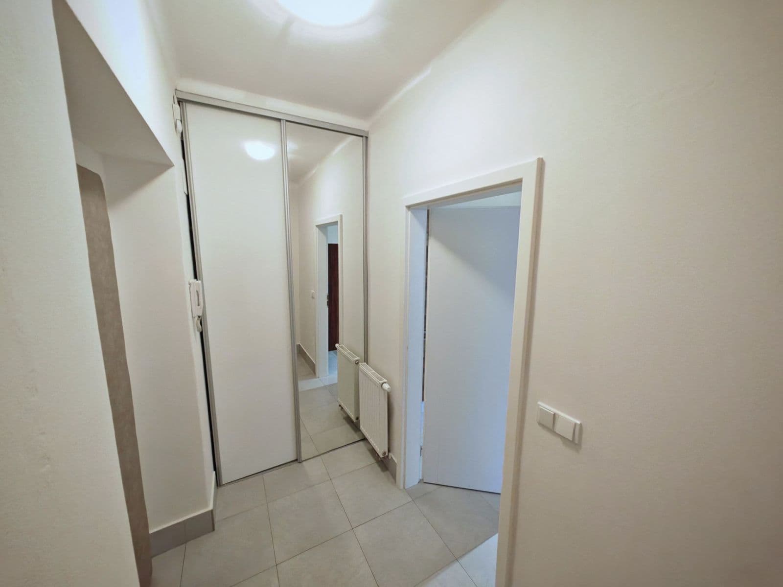 Prodej bytu 2+kk 50 m², Velehradská, Praha, Praha Prodej bytu 2+kk 50 m², Velehradská, Praha, Praha