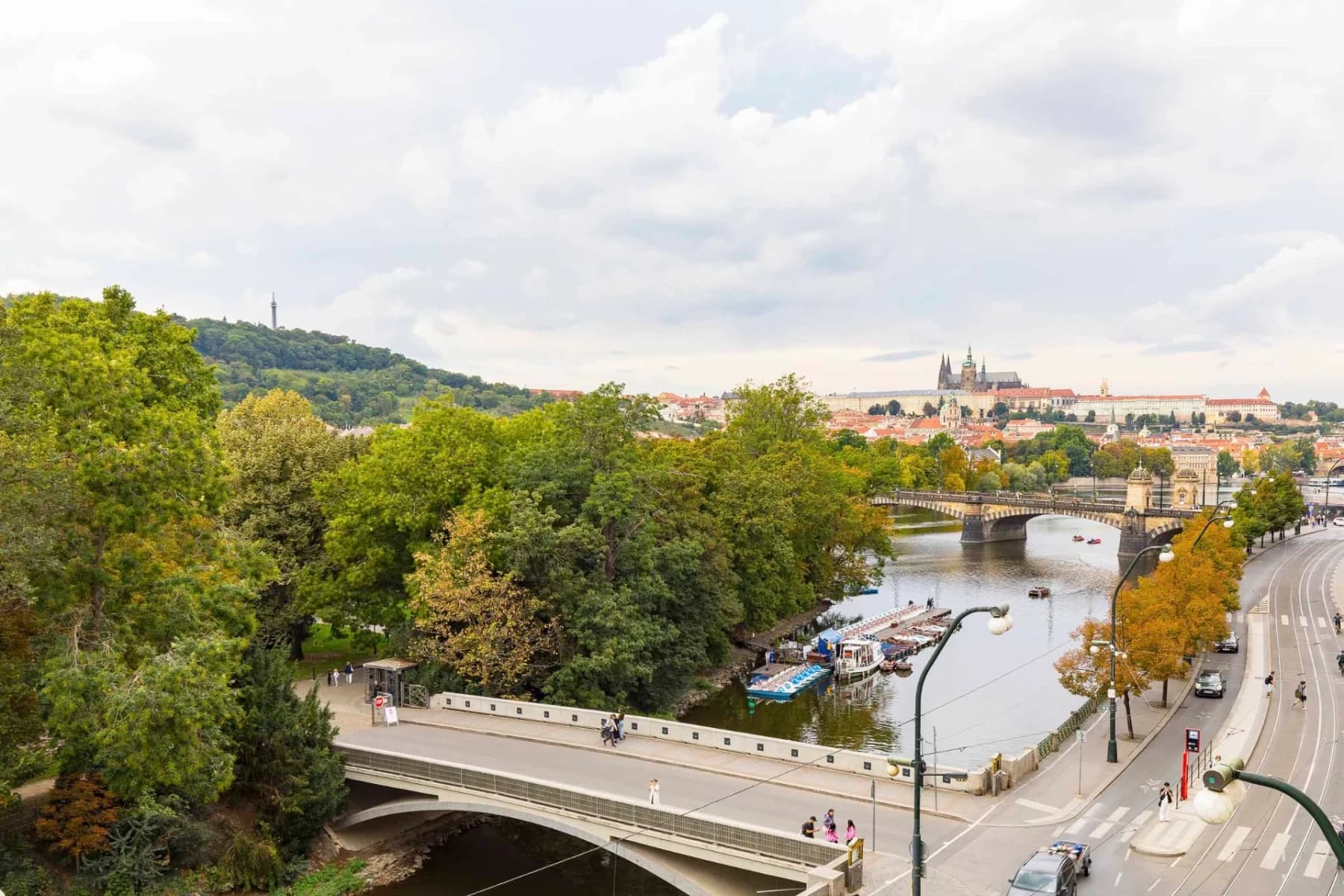 Pronájem bytu 3+kk 92 m², Masarykovo nábřeží, Praha, Praha Pronájem bytu 3+kk 92 m², Masarykovo nábřeží, Praha, Praha