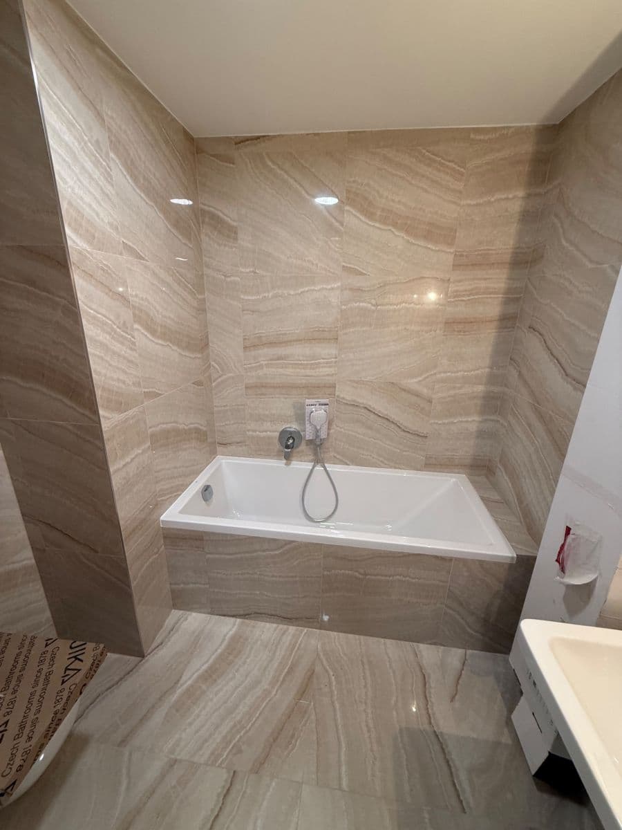 Pronájem bytu 4+kk 130 m², Chodská, Praha, Praha Pronájem bytu 4+kk 130 m², Chodská, Praha, Praha