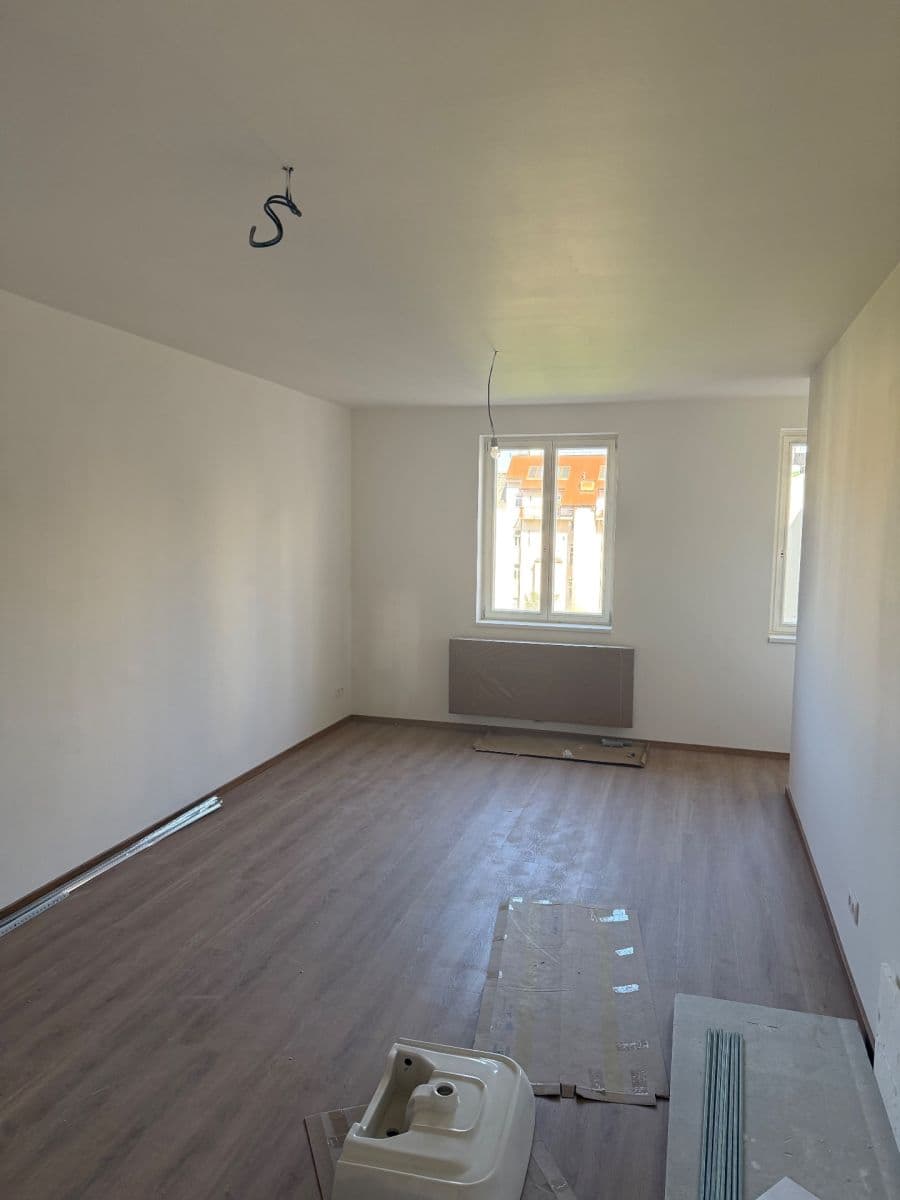 Pronájem bytu 4+kk 130 m², Chodská, Praha, Praha Pronájem bytu 4+kk 130 m², Chodská, Praha, Praha