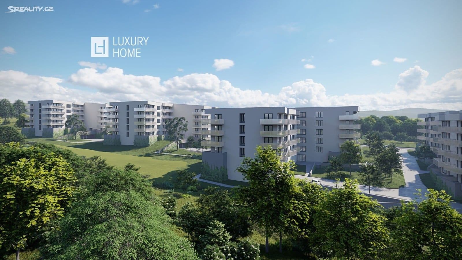 Pronájem garáže 12 m², Karlovy Vary, Karlovarský kraj Pronájem garáže 12 m², Karlovy Vary, Karlovarský kraj