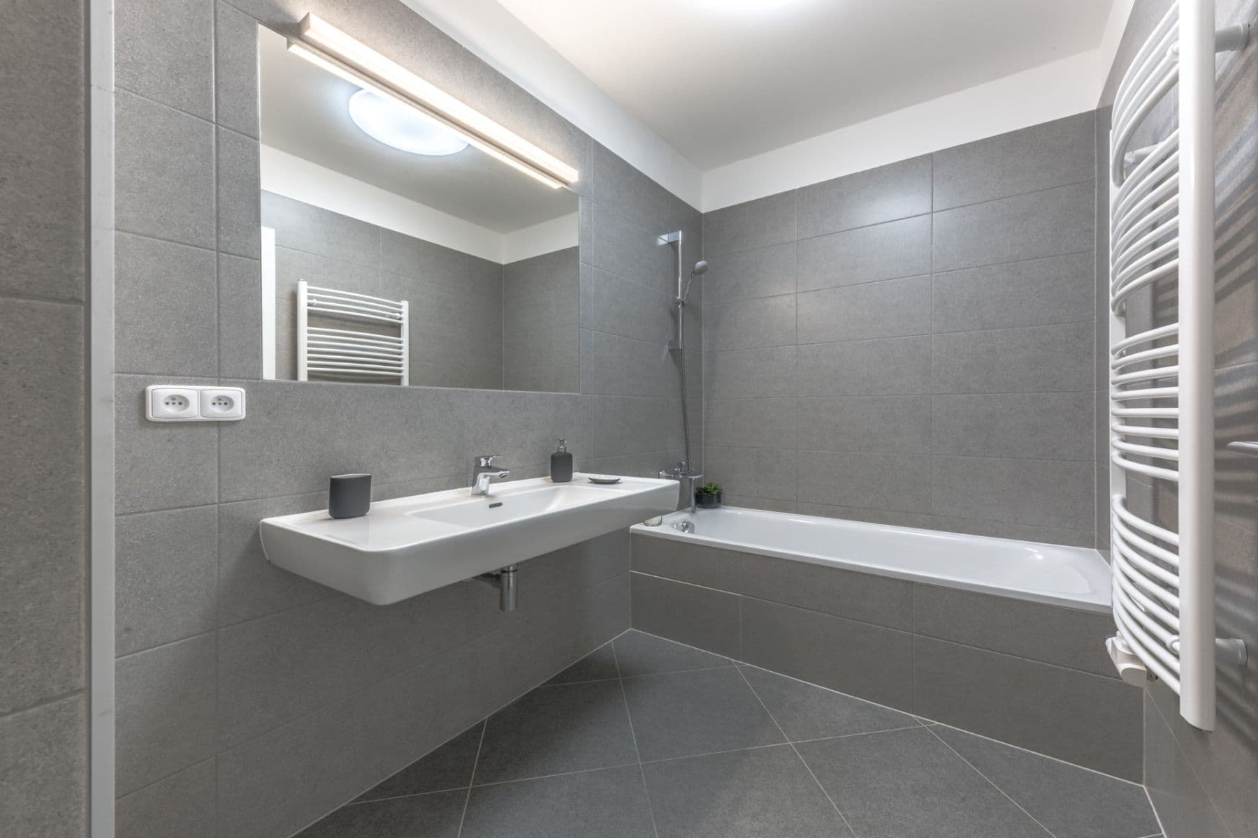 Pronájem bytu 2+kk 57 m², Stočesova, Praha, Praha Pronájem bytu 2+kk 57 m², Stočesova, Praha, Praha