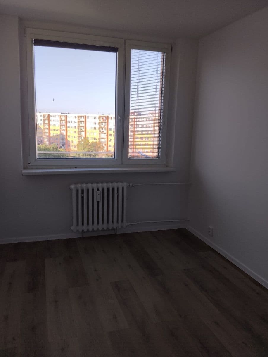 Pronájem bytu 2+kk 33 m², Komořanská, Most, Ústecký kraj Pronájem bytu 2+kk 33 m², Komořanská, Most, Ústecký kraj