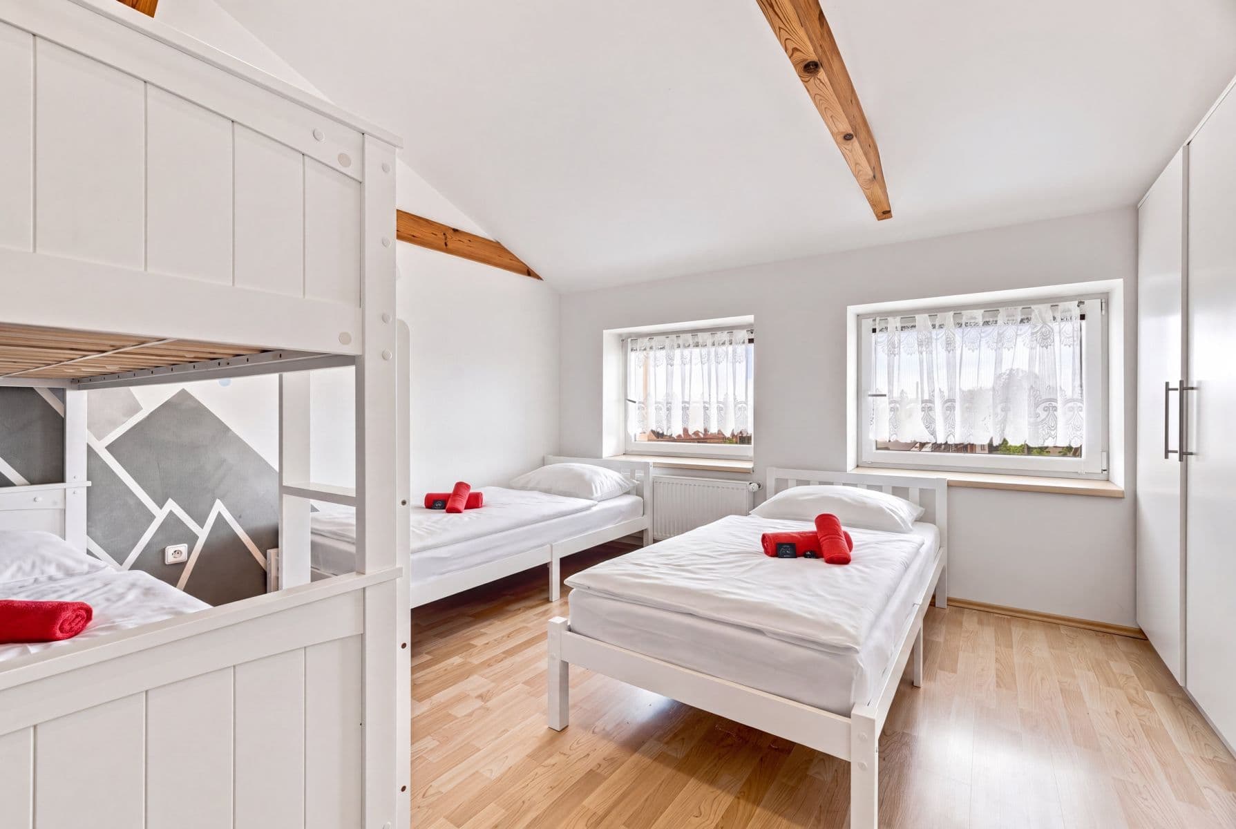 Pronájem bytu 200 m², Sokolská, Velké Opatovice, Jihomoravský kraj Pronájem bytu 200 m², Sokolská, Velké Opatovice, Jihomoravský kraj