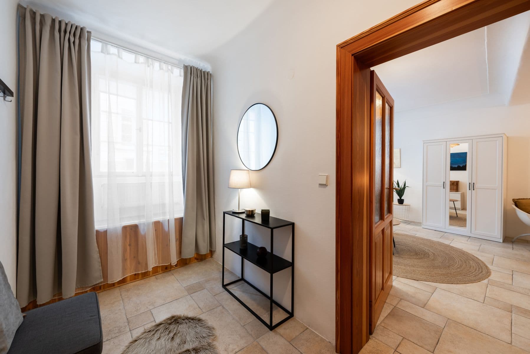 Pronájem bytu 76 m², U Lužického semináře, Praha, Praha Pronájem bytu 76 m², U Lužického semináře, Praha, Praha