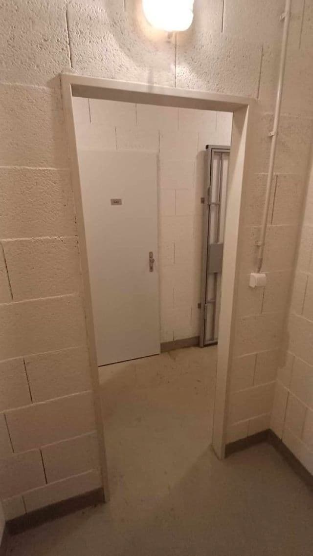 Pronájem garáže 3 m², U Radosti, Praha, Praha Pronájem garáže 3 m², U Radosti, Praha, Praha