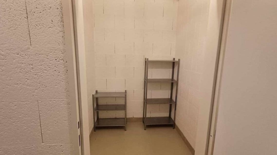 Pronájem garáže 3 m², U Radosti, Praha, Praha Pronájem garáže 3 m², U Radosti, Praha, Praha