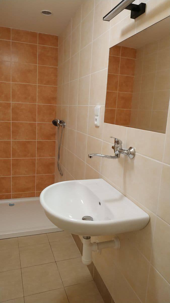 Pronájem bytu 2+kk 51 m², Dobrovského, Praha, Praha Pronájem bytu 2+kk 51 m², Dobrovského, Praha, Praha