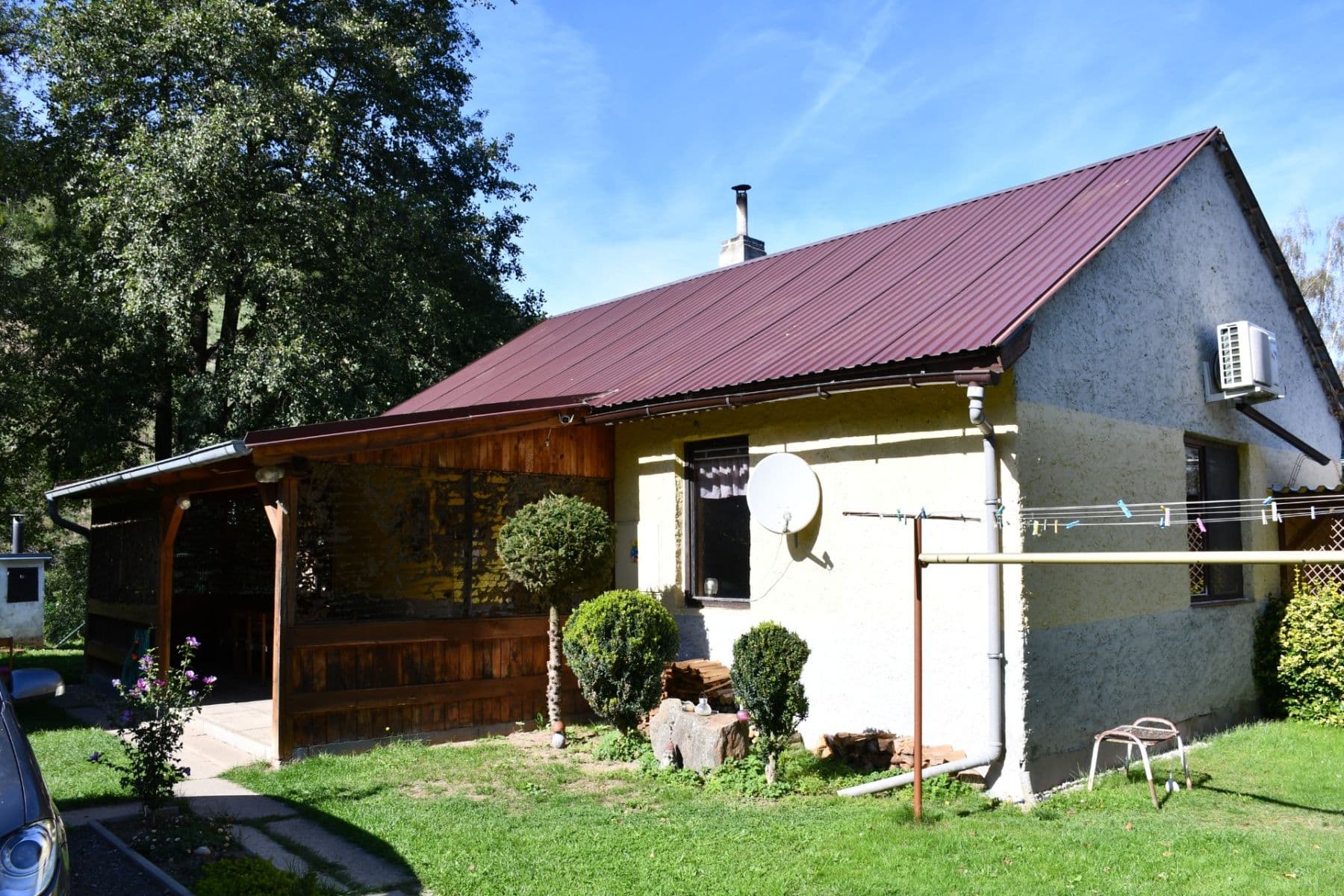 Prodej chaty, chalupy 1.100 m², pozemek 1.440 m², Chřenovice, Kraj Vysočina Prodej chaty, chalupy 1.100 m², pozemek 1.440 m², Chřenovice, Kraj Vysočina