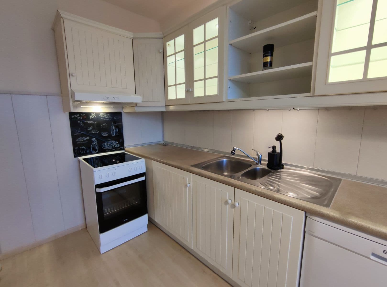 Pronájem bytu 3+1 81 m², Klapálkova, Praha, Praha Pronájem bytu 3+1 81 m², Klapálkova, Praha, Praha