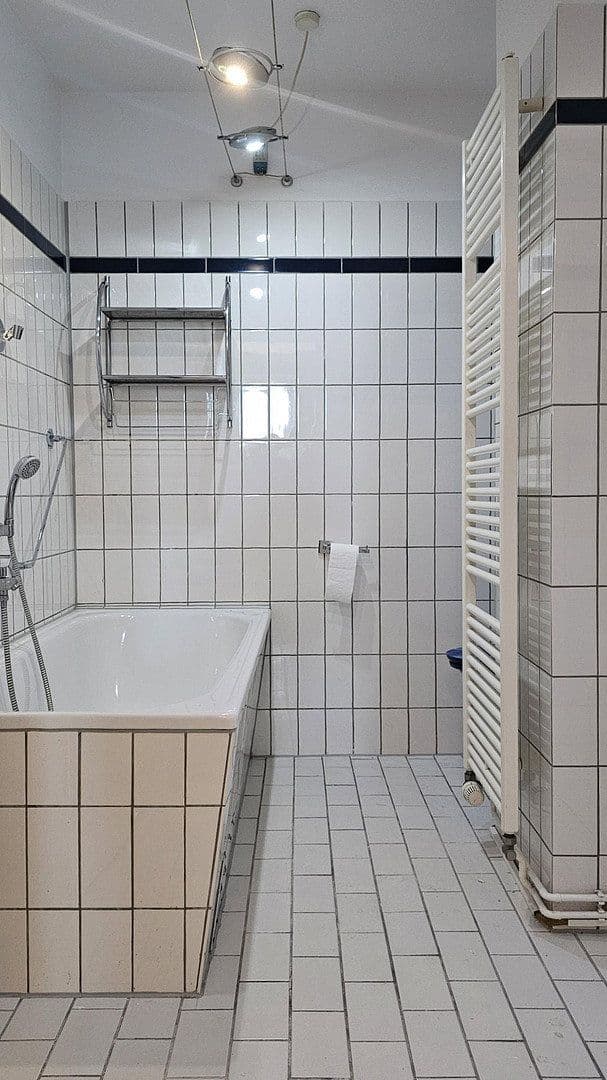 Prodej bytu 3+kk 115 m², Bernstorffstrasse, Berlin-Tegel, Berlín Prodej bytu 3+kk 115 m², Bernstorffstrasse, Berlin-Tegel, Berlín
