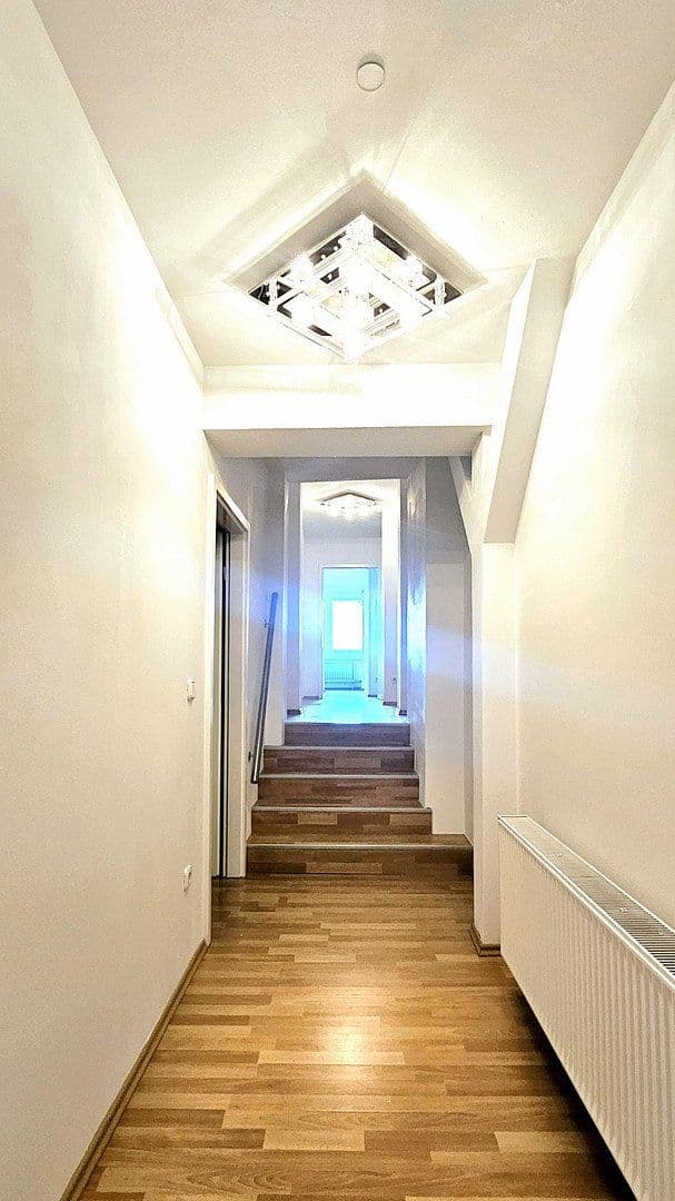 Prodej bytu 3+kk 115 m², Bernstorffstrasse, Berlin-Tegel, Berlín Prodej bytu 3+kk 115 m², Bernstorffstrasse, Berlin-Tegel, Berlín