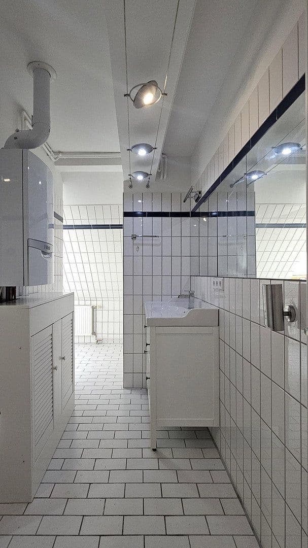 Prodej bytu 3+kk 115 m², Bernstorffstrasse, Berlin-Tegel, Berlín Prodej bytu 3+kk 115 m², Bernstorffstrasse, Berlin-Tegel, Berlín