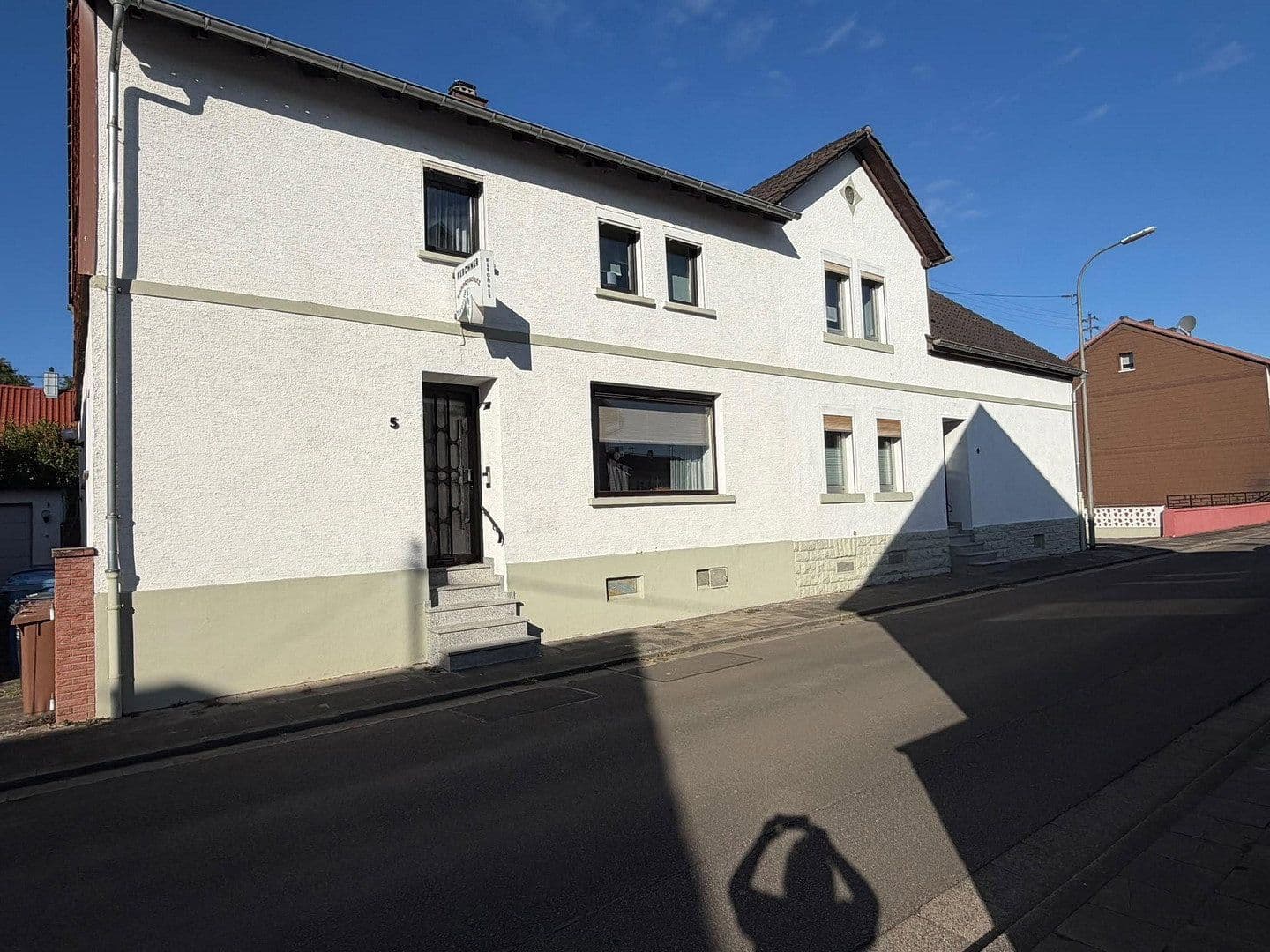 Prodej domu 290 m², pozemek 675 m², Bruchstr. 4, Hütschenhausen, Porýní-Falc Prodej domu 290 m², pozemek 675 m², Bruchstr. 4, Hütschenhausen, Porýní-Falc