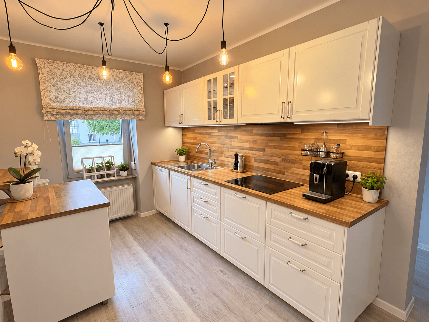 Prodej domu 290 m², pozemek 675 m², Bruchstr. 4, Hütschenhausen, Porýní-Falc Prodej domu 290 m², pozemek 675 m², Bruchstr. 4, Hütschenhausen, Porýní-Falc