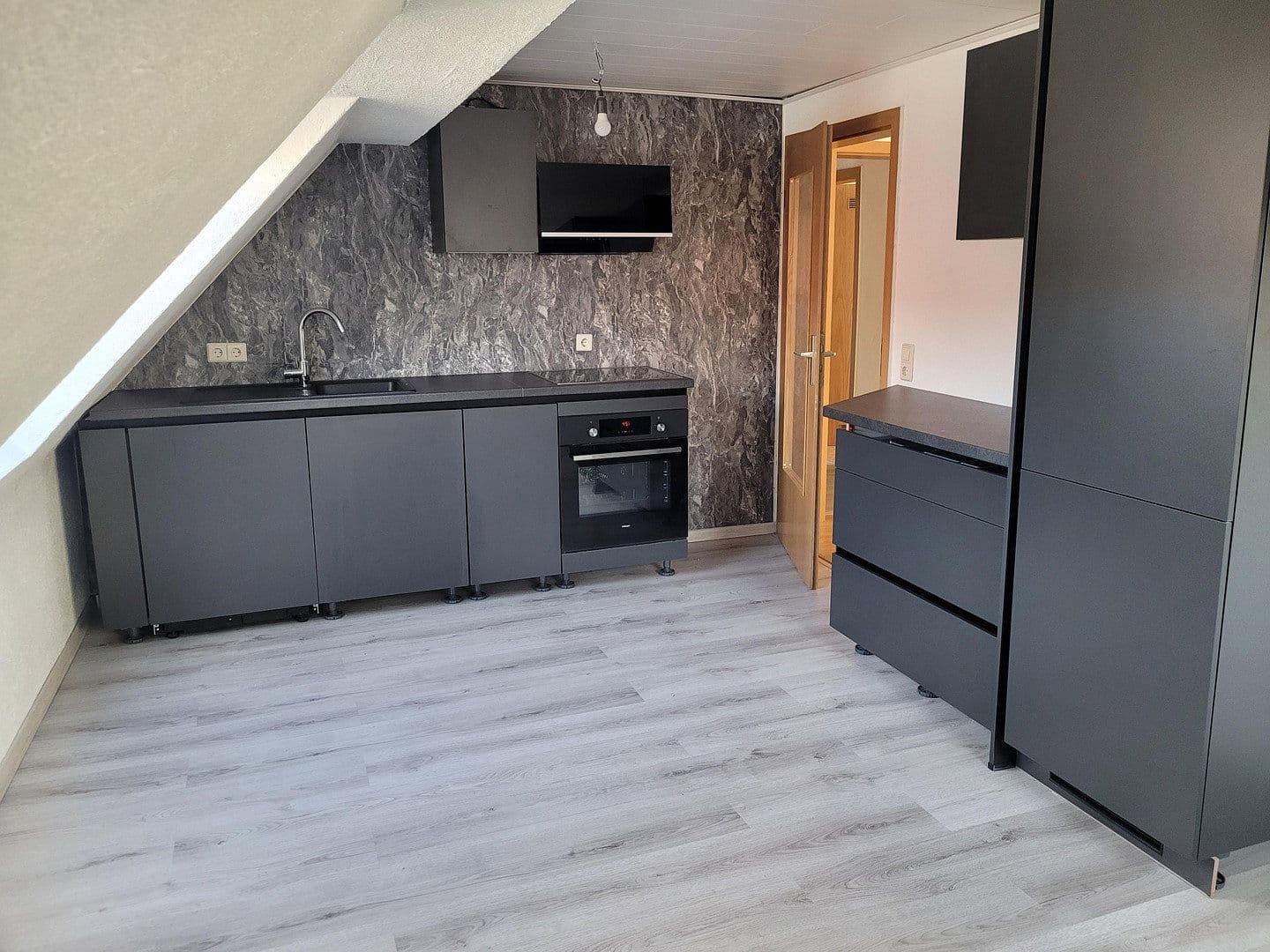 Pronájem bytu 3+1 65 m², Böhmenkirch, Bádensko-Württembersko Pronájem bytu 3+1 65 m², Böhmenkirch, Bádensko-Württembersko
