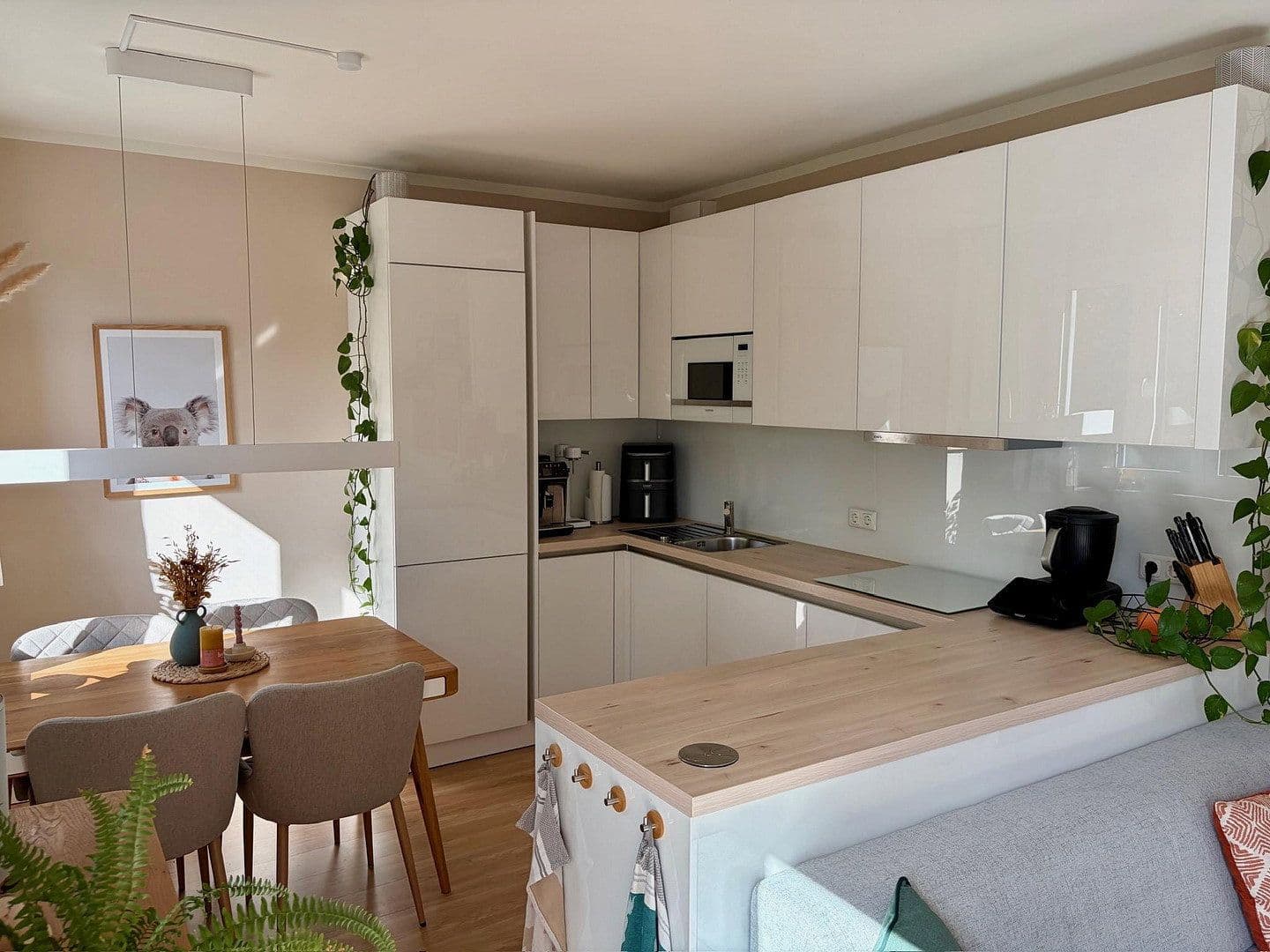 Prodej bytu 4+1 89 m², Hamburg, Hamburg Prodej bytu 4+1 89 m², Hamburg, Hamburg
