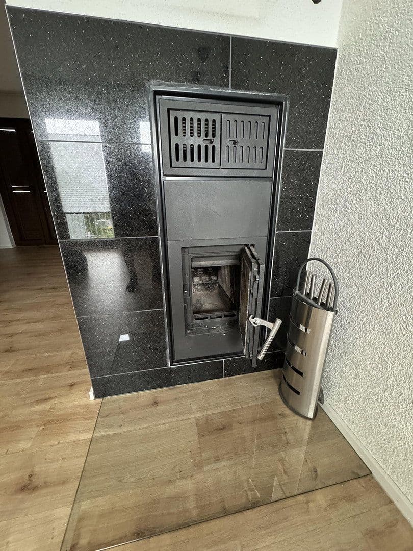 Prodej domu 208 m², pozemek 642 m², Bockelstraße 130, Stutttgart, Bádensko-Württembersko Prodej domu 208 m², pozemek 642 m², Bockelstraße 130, Stutttgart, Bádensko-Württembersko