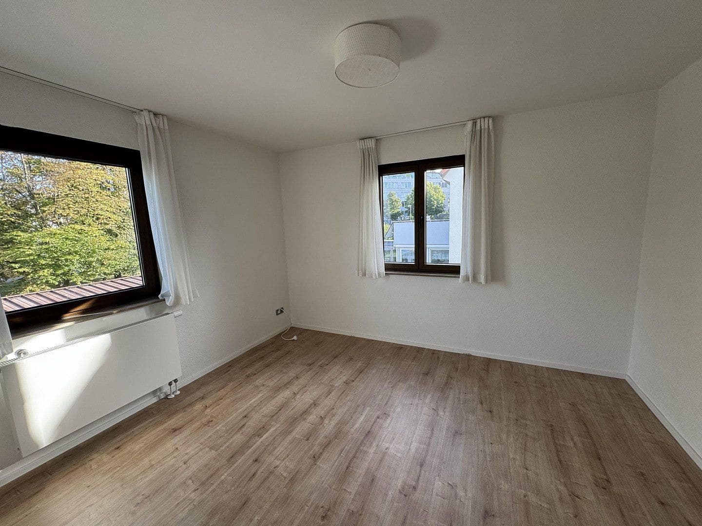 Prodej domu 208 m², pozemek 642 m², Bockelstraße 130, Stutttgart, Bádensko-Württembersko Prodej domu 208 m², pozemek 642 m², Bockelstraße 130, Stutttgart, Bádensko-Württembersko