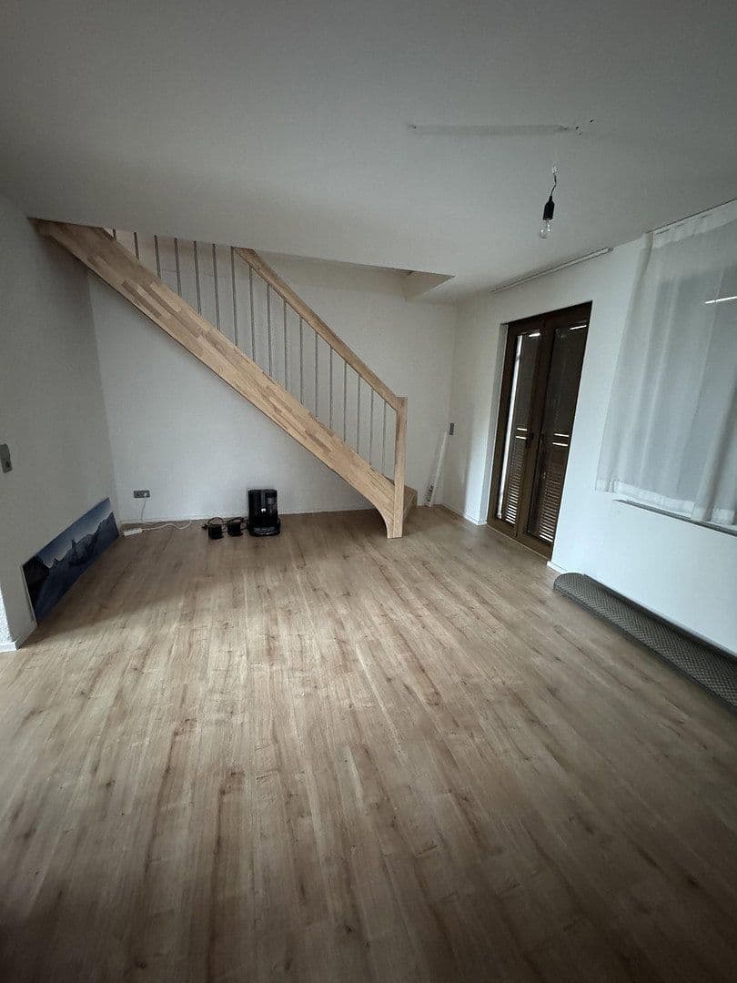 Prodej domu 208 m², pozemek 642 m², Bockelstraße 130, Stutttgart, Bádensko-Württembersko Prodej domu 208 m², pozemek 642 m², Bockelstraße 130, Stutttgart, Bádensko-Württembersko