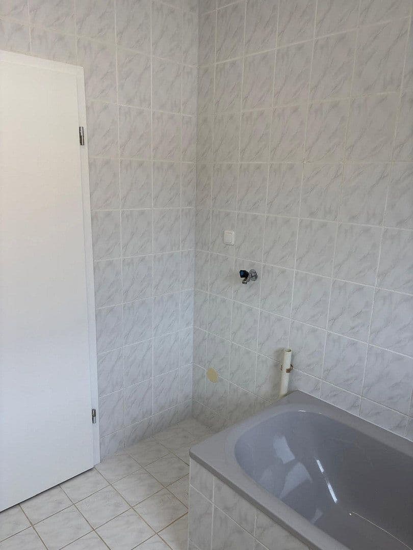 Pronájem bytu 2+1 48 m², Bergstraße 20, Mittenwalde, Braniborsko Pronájem bytu 2+1 48 m², Bergstraße 20, Mittenwalde, Braniborsko