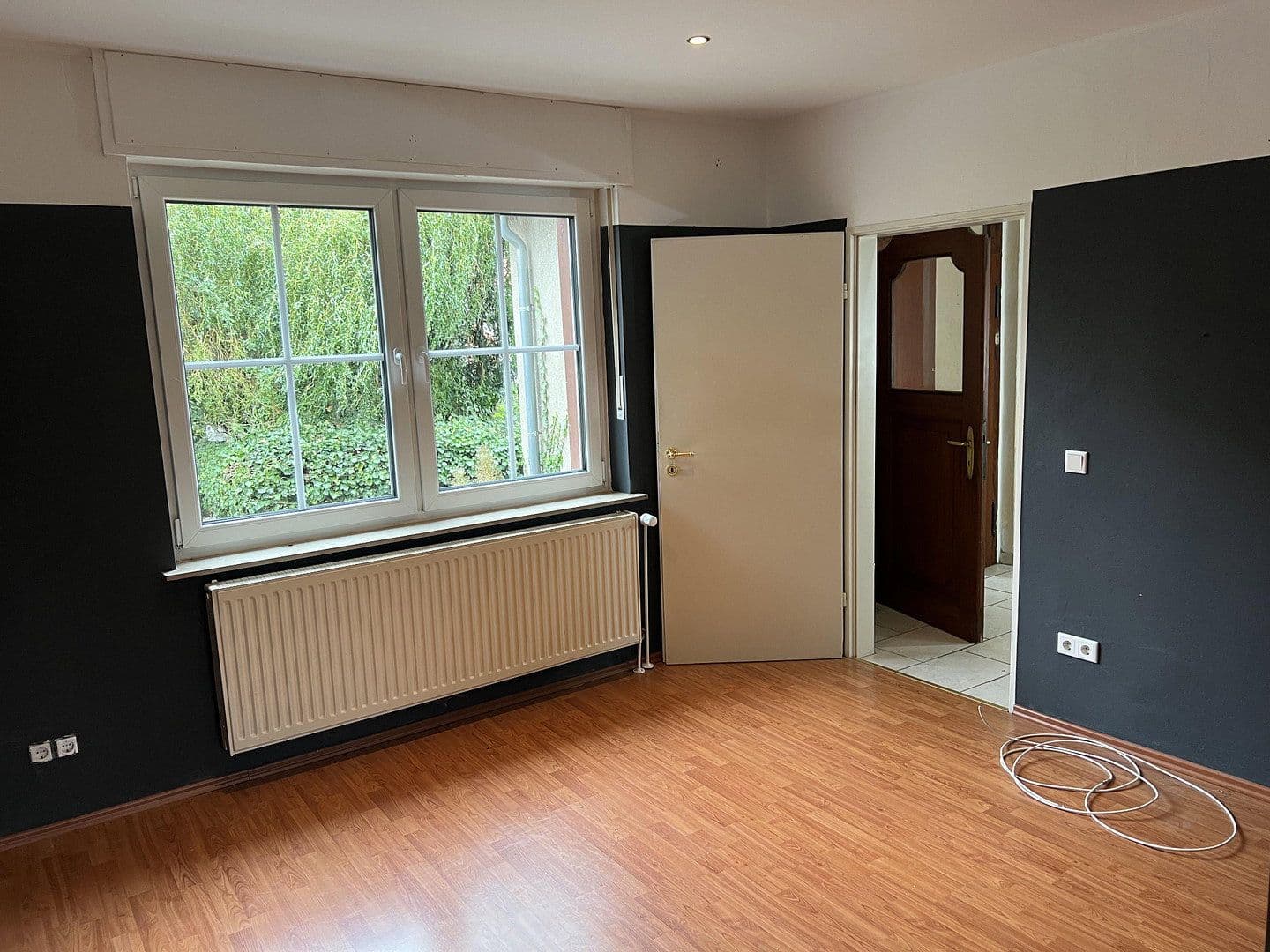 Prodej domu 125 m², pozemek 336 m², Kriegerweg 4, Schlangen, Severní Porýní-Vestfálsko Prodej domu 125 m², pozemek 336 m², Kriegerweg 4, Schlangen, Severní Porýní-Vestfálsko