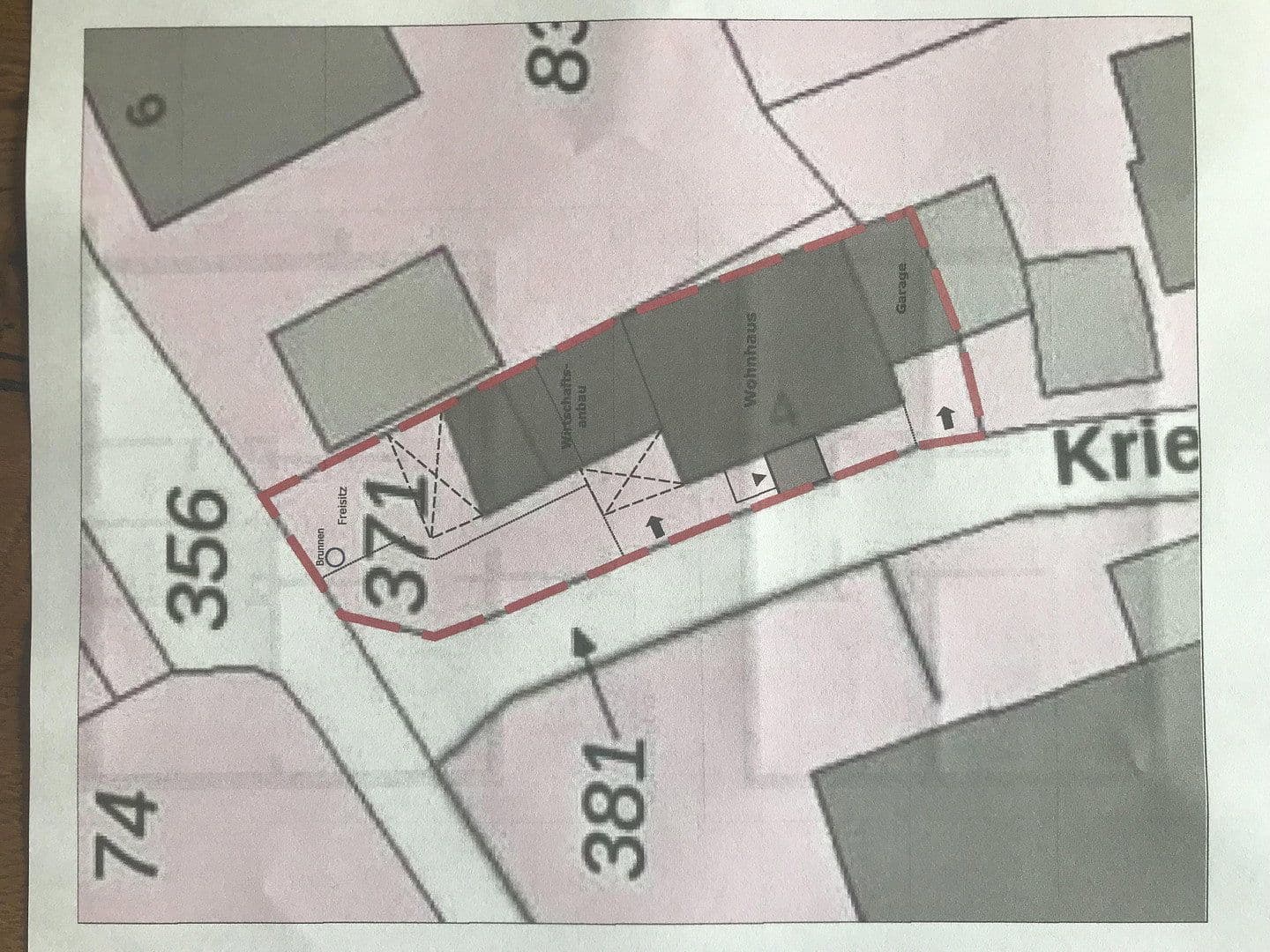 Prodej domu 125 m², pozemek 336 m², Kriegerweg 4, Schlangen, Severní Porýní-Vestfálsko Prodej domu 125 m², pozemek 336 m², Kriegerweg 4, Schlangen, Severní Porýní-Vestfálsko