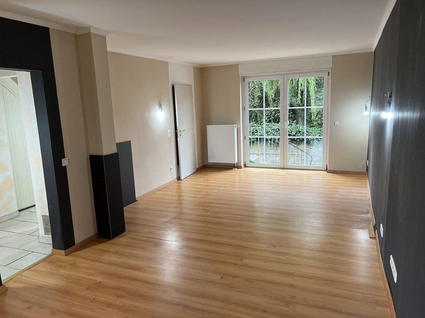 Prodej domu 125 m², pozemek 336 m², Kriegerweg 4, Schlangen, Severní Porýní-Vestfálsko Prodej domu 125 m², pozemek 336 m², Kriegerweg 4, Schlangen, Severní Porýní-Vestfálsko