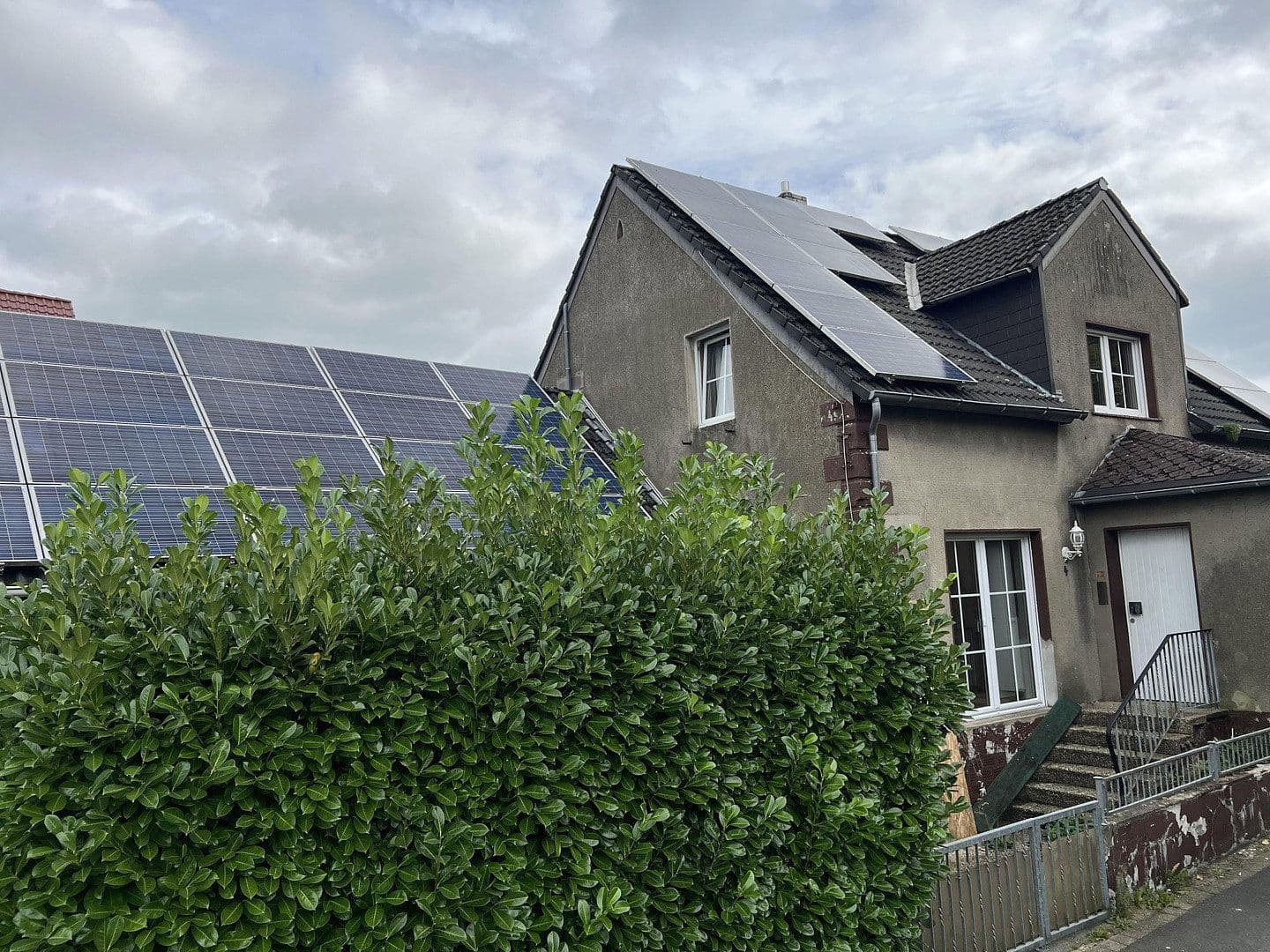 Prodej domu 125 m², pozemek 336 m², Kriegerweg 4, Schlangen, Severní Porýní-Vestfálsko Prodej domu 125 m², pozemek 336 m², Kriegerweg 4, Schlangen, Severní Porýní-Vestfálsko
