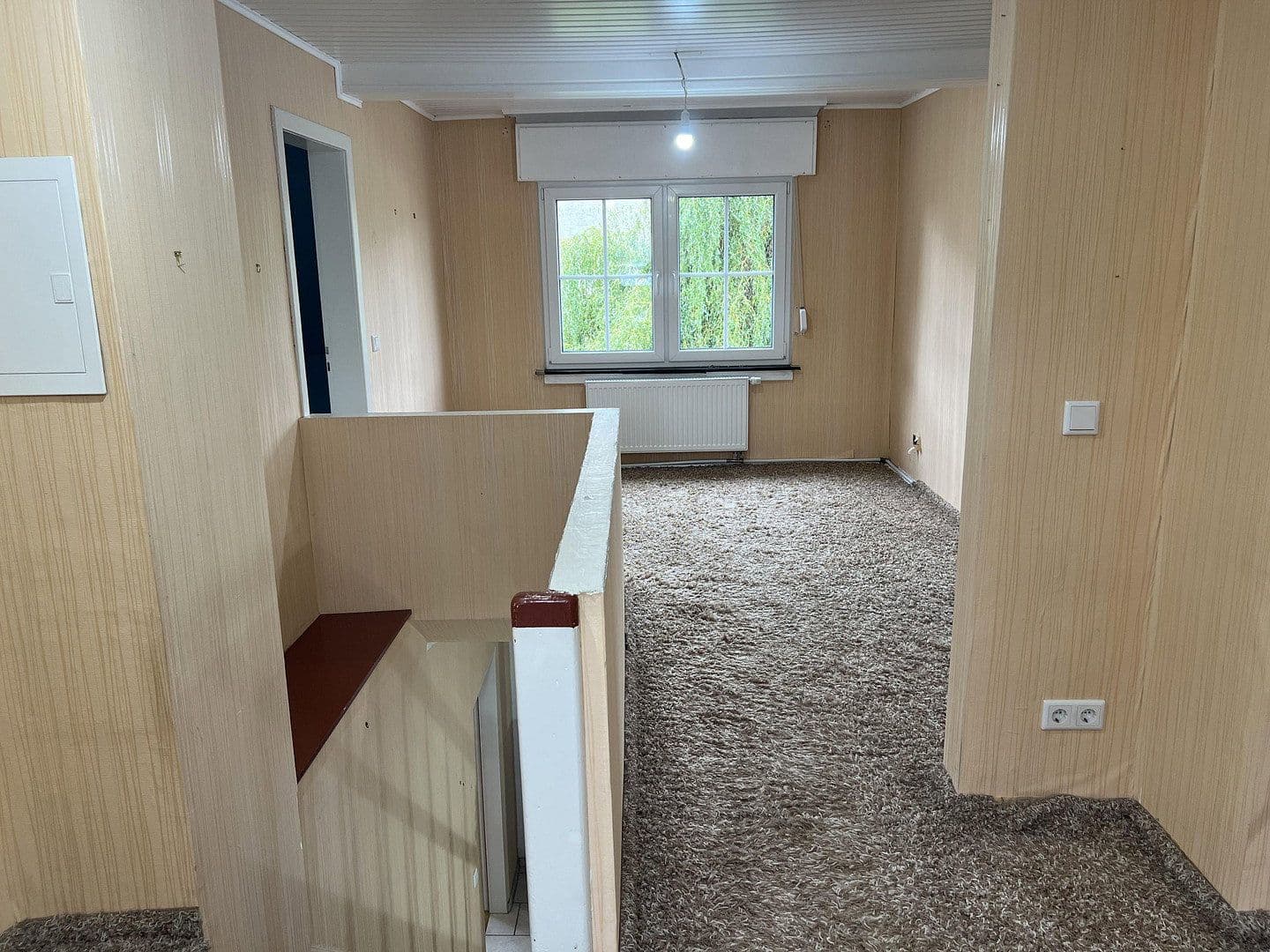 Prodej domu 125 m², pozemek 336 m², Kriegerweg 4, Schlangen, Severní Porýní-Vestfálsko Prodej domu 125 m², pozemek 336 m², Kriegerweg 4, Schlangen, Severní Porýní-Vestfálsko