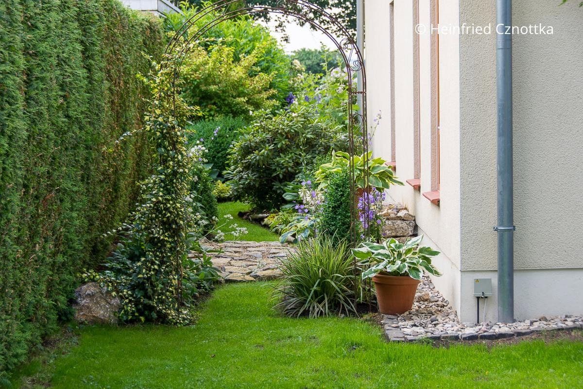 Pronájem domu 244 m², pozemek 384 m², Leverkusen, Severní Porýní-Vestfálsko Pronájem domu 244 m², pozemek 384 m², Leverkusen, Severní Porýní-Vestfálsko