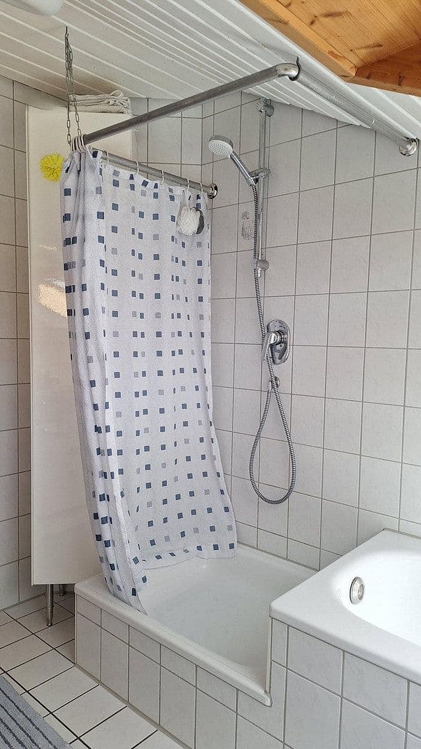 Prodej bytu 4+1 111 m², Waldbronn, Bádensko-Württembersko Prodej bytu 4+1 111 m², Waldbronn, Bádensko-Württembersko