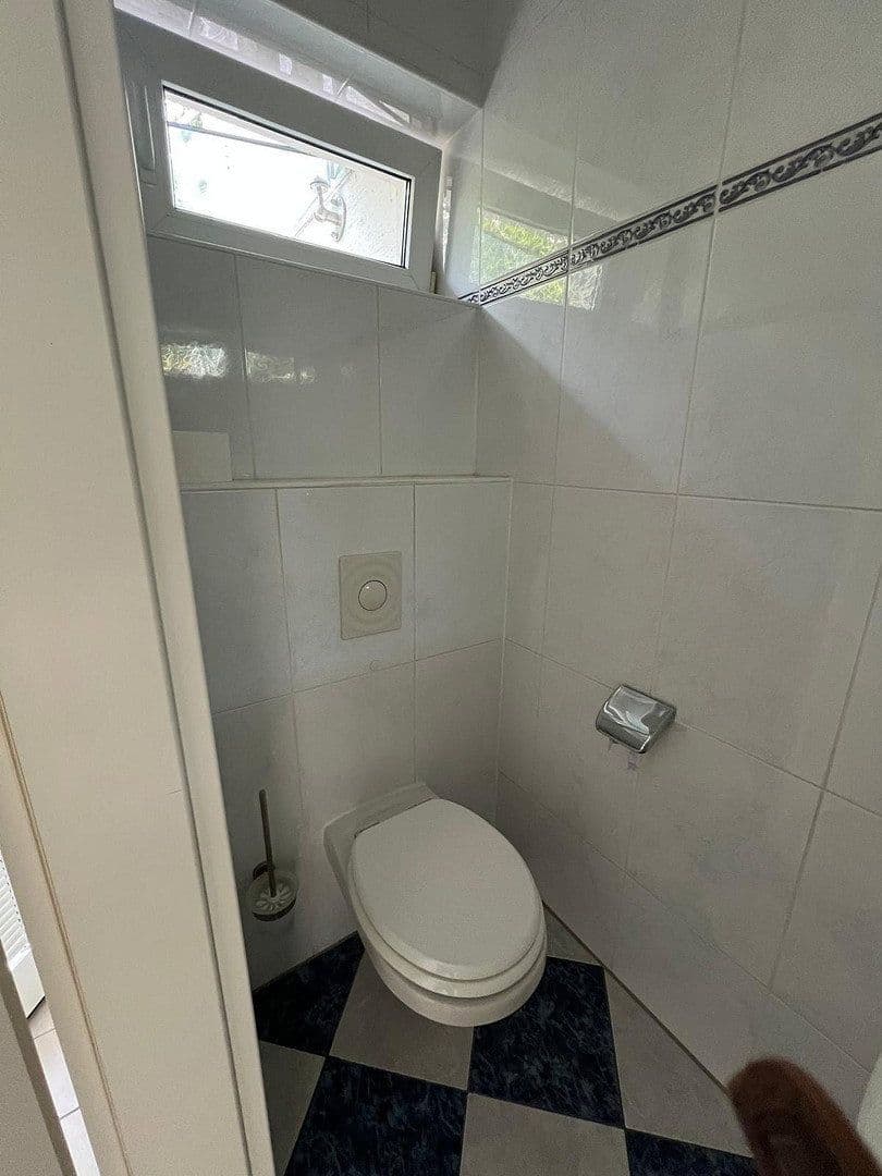 Pronájem bytu 3+1 114 m², Hausacker 44, Rösrath, Severní Porýní-Vestfálsko Pronájem bytu 3+1 114 m², Hausacker 44, Rösrath, Severní Porýní-Vestfálsko