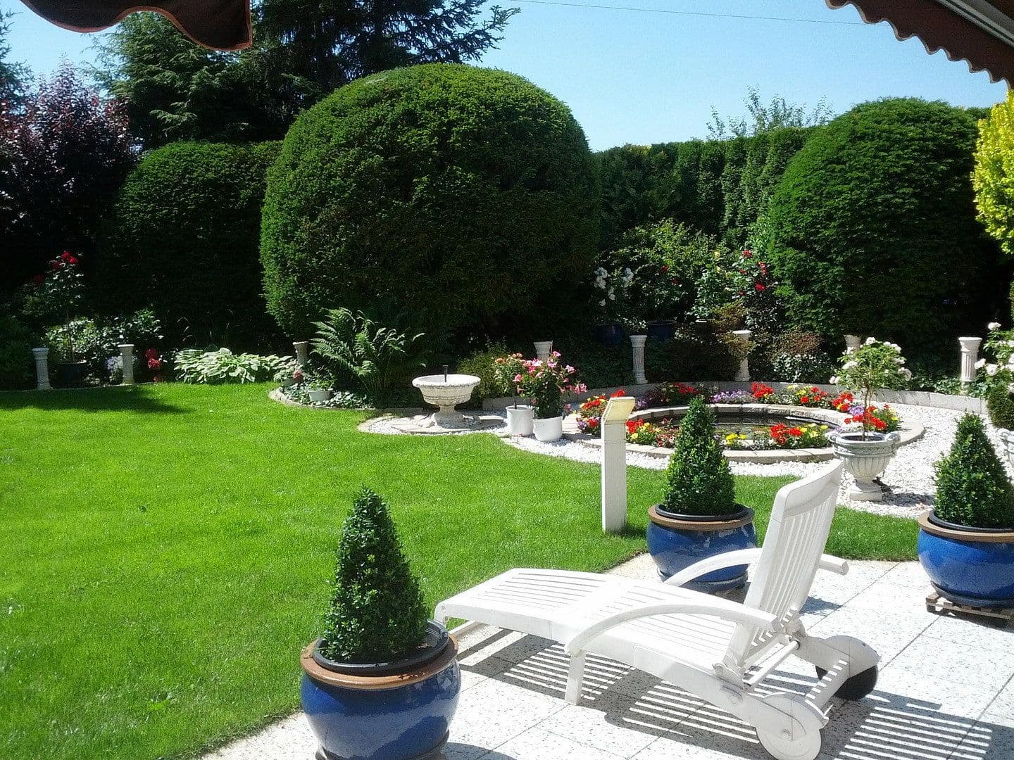 Prodej domu 240 m², pozemek 812 m², von Schleiffras-Str 33, Fulda, Hessen Prodej domu 240 m², pozemek 812 m², von Schleiffras-Str 33, Fulda, Hessen