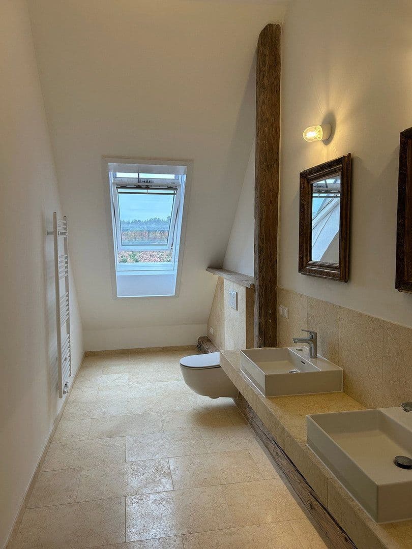 Pronájem bytu 3+1 120 m², Horn, Dolní Rakousko Pronájem bytu 3+1 120 m², Horn, Dolní Rakousko