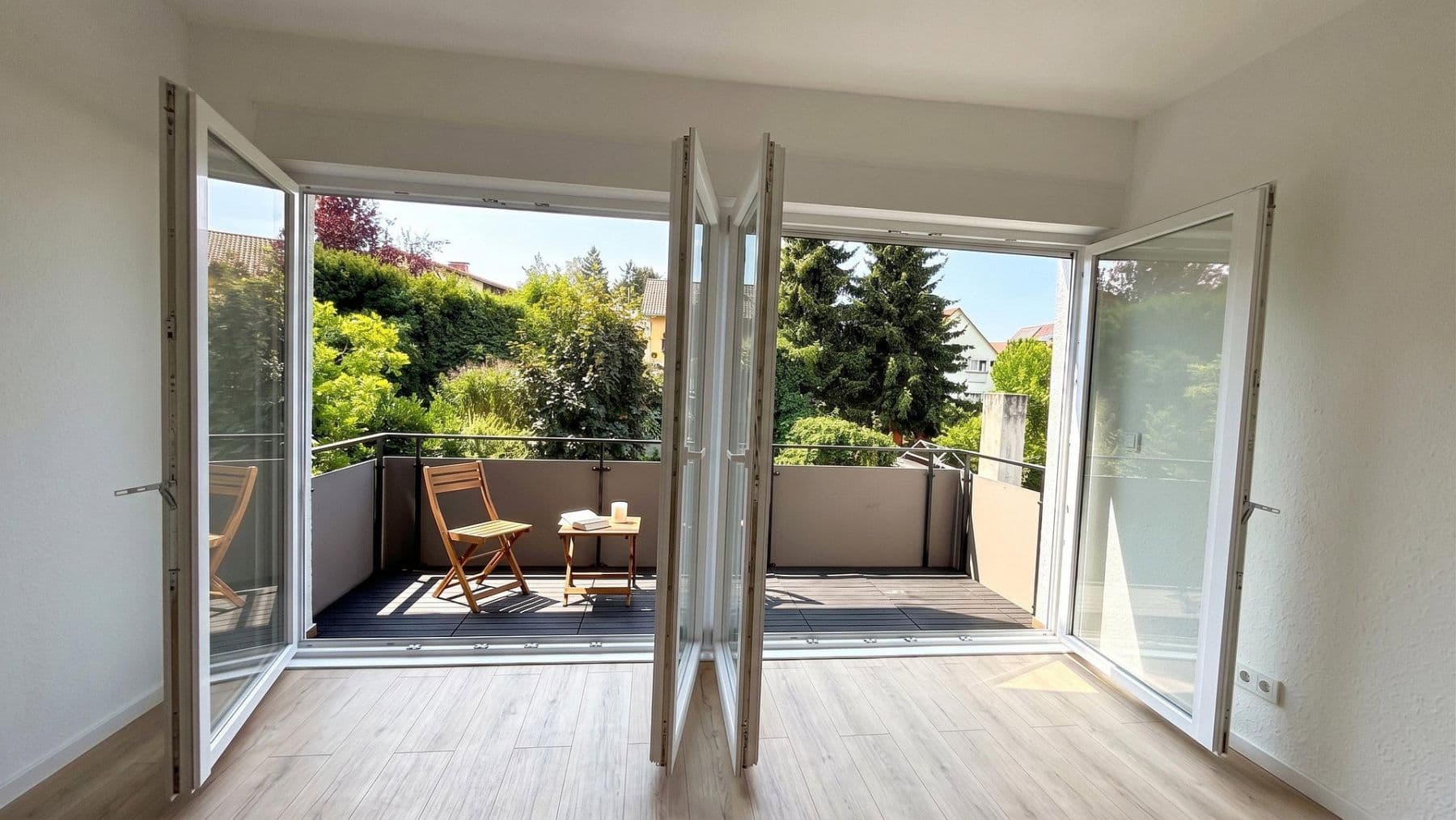 Prodej domu 344 m², pozemek 416 m², Nußloch, Bádensko-Württembersko Prodej domu 344 m², pozemek 416 m², Nußloch, Bádensko-Württembersko