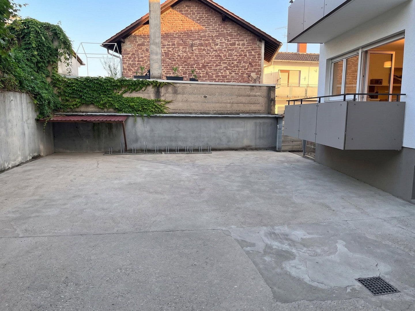 Prodej domu 344 m², pozemek 416 m², Nußloch, Bádensko-Württembersko Prodej domu 344 m², pozemek 416 m², Nußloch, Bádensko-Württembersko