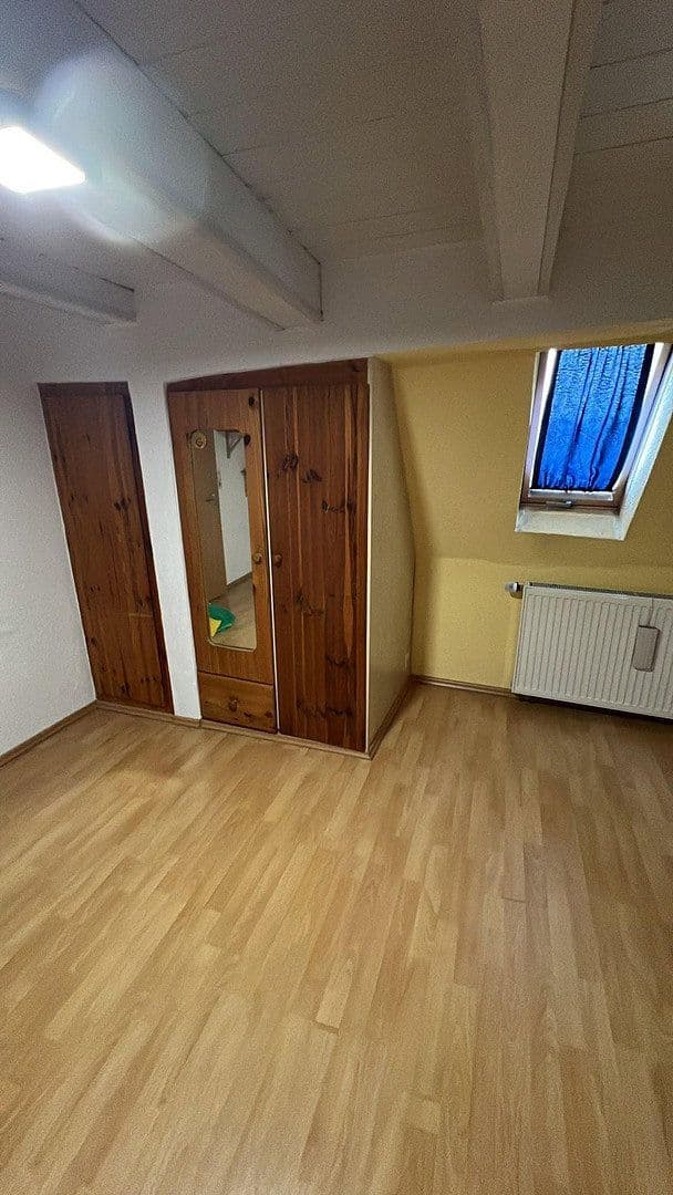 Pronájem bytu 4+1 100 m², Simmozheimer str 16, Weil der Stadt, Bádensko-Württembersko Pronájem bytu 4+1 100 m², Simmozheimer str 16, Weil der Stadt, Bádensko-Württembersko