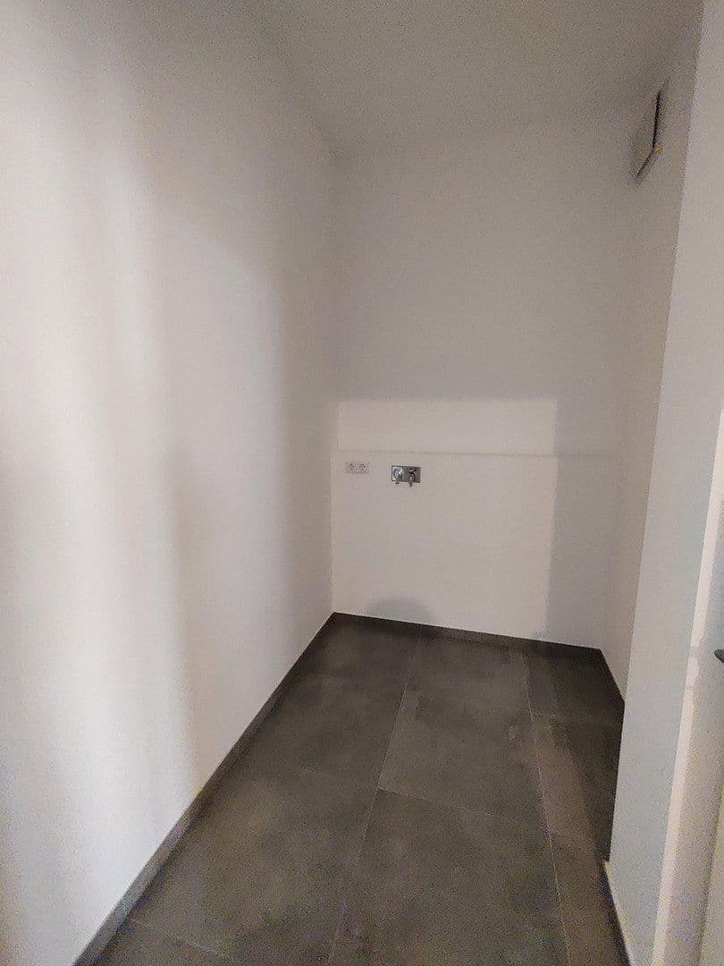 Pronájem bytu 1+1 57 m², Berlin, Berlín Pronájem bytu 1+1 57 m², Berlin, Berlín
